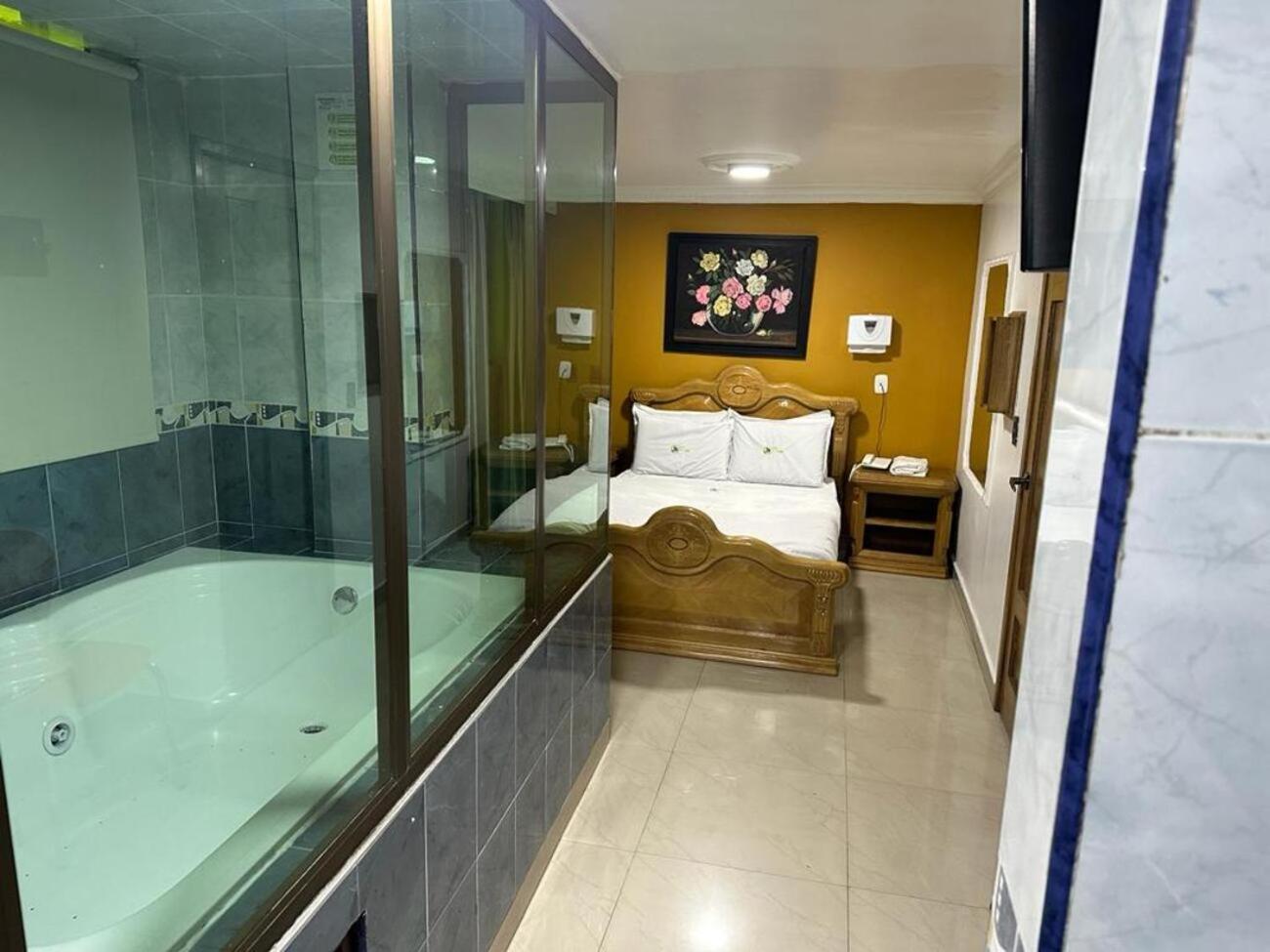 Hotel Bosque Chapinero Μπογκοτά Εξωτερικό φωτογραφία